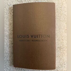 ⭐️HP⭐️🆕WOT Louis Vuitton|Address Book